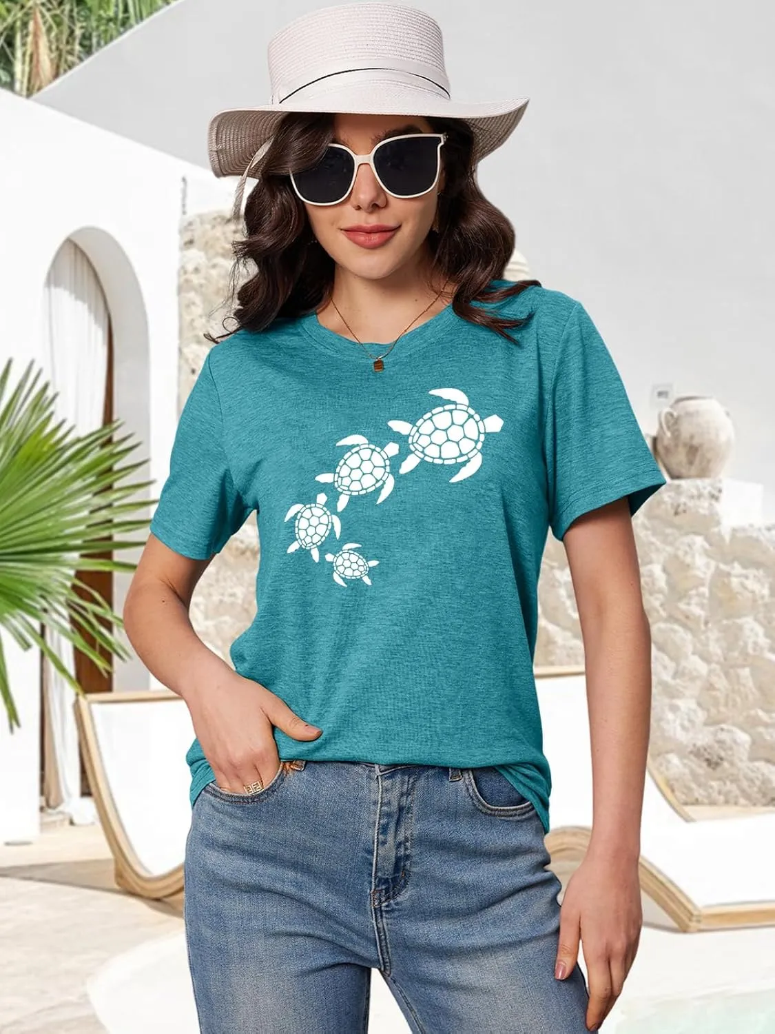 Graphic Tees for Women Vintage Sea Turtle T Shirts Hawaiian Beach Tshirts Summer Casual Short Sleeve Tops