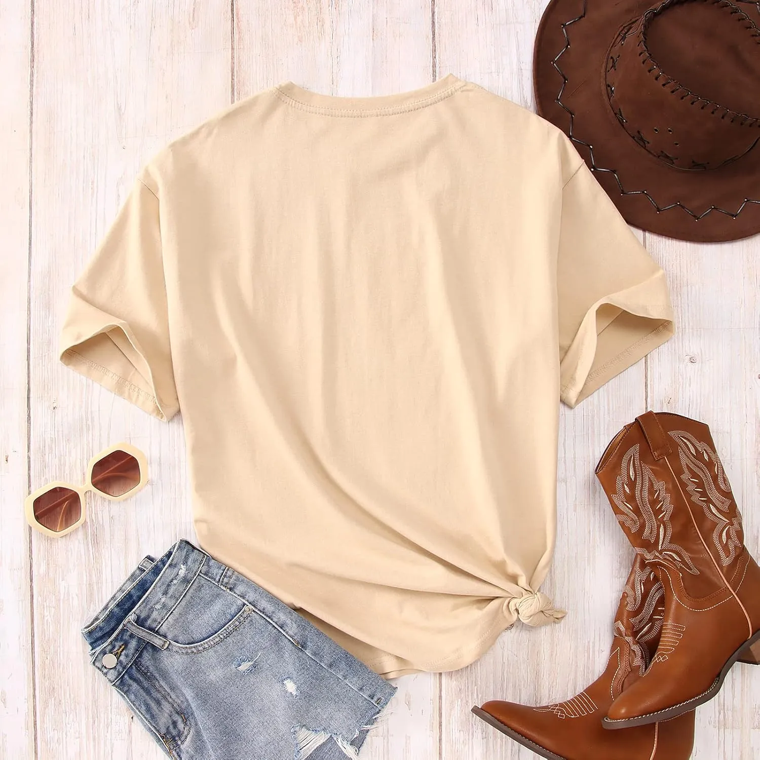 Vintage Rock Band Tshirts Women Retro Free Bird Western Graphic Tees Country Music Shirts Casual Short Sleeve Tops