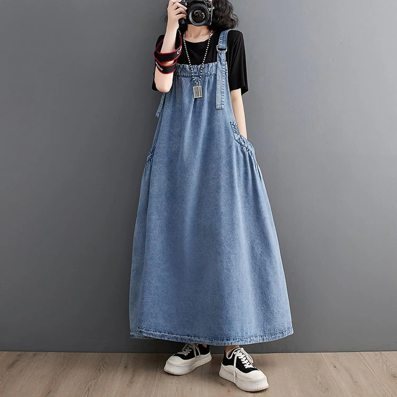 Women's Denim Pullover Casual Loose Sleeveless Adjustable Strap Denim Dress with Pockets and Wide Hem