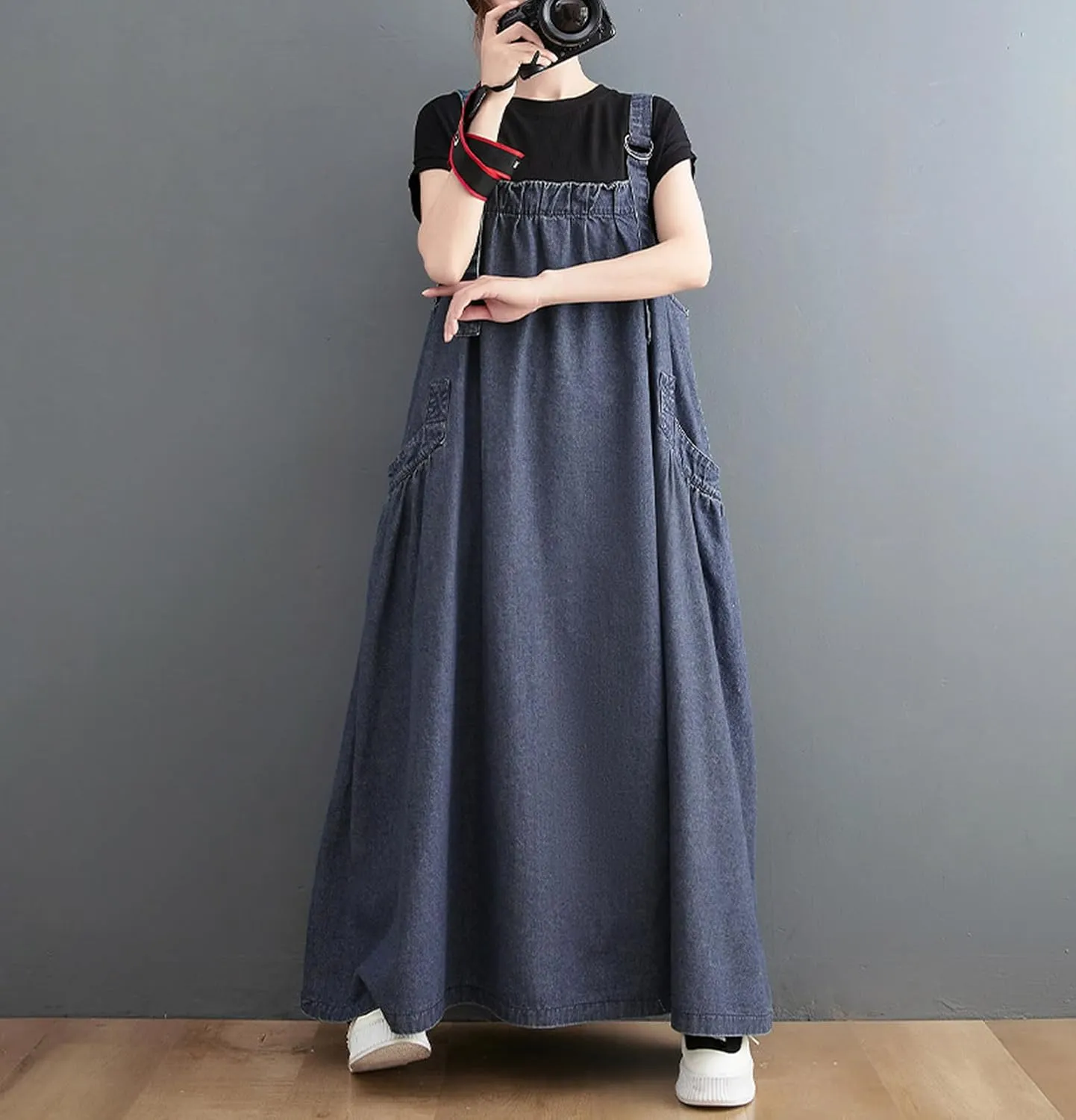 Women's Denim Pullover Casual Loose Sleeveless Adjustable Strap Denim Dress with Pockets and Wide Hem