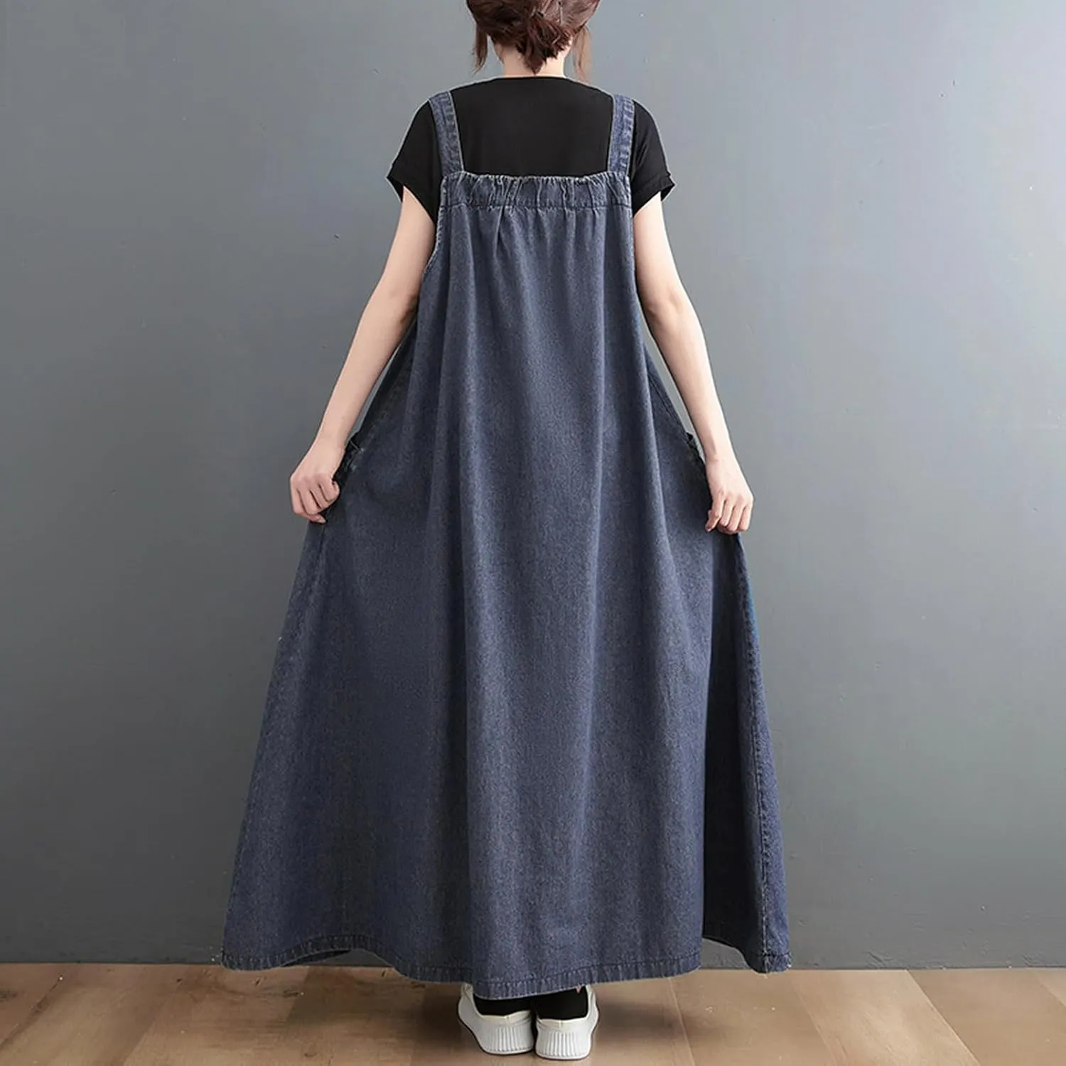 Women's Denim Pullover Casual Loose Sleeveless Adjustable Strap Denim Dress with Pockets and Wide Hem