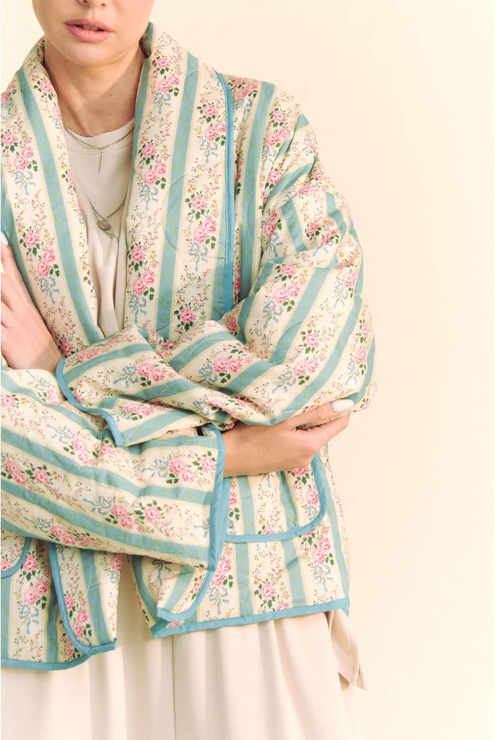 Womens Floral Quilted Jacket Lightweight Padded Outerwear Puffy Cardigan Coat with Pockets